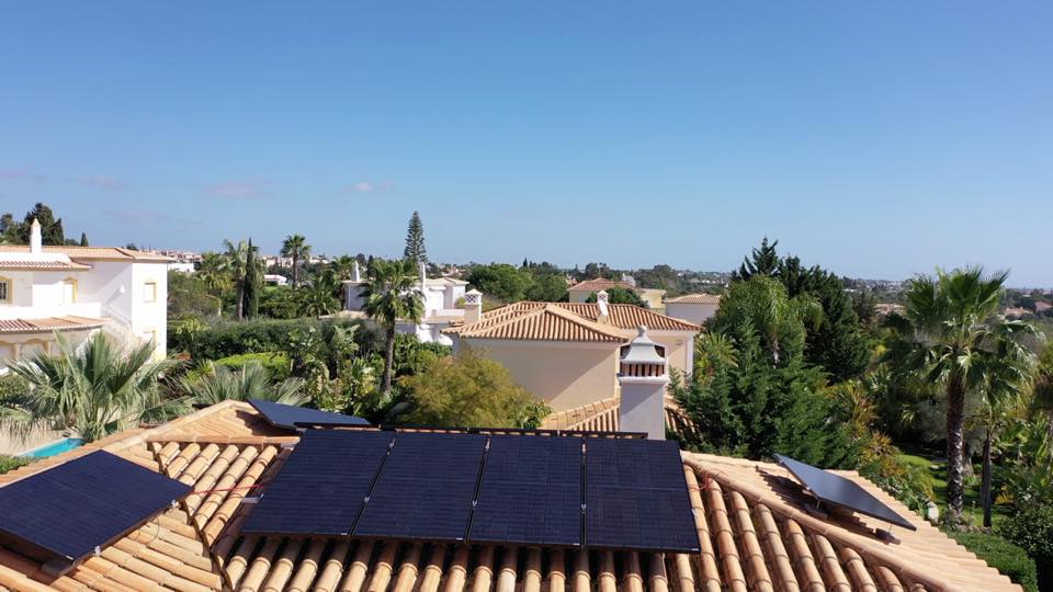 3 phase solar system in Carvoeiro area