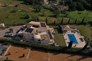 Instalação de painéis solares em Quinta do Lago