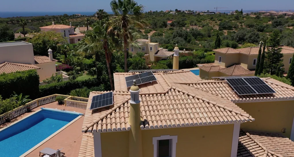 Another Solar Installation Complete in Carvoeiro